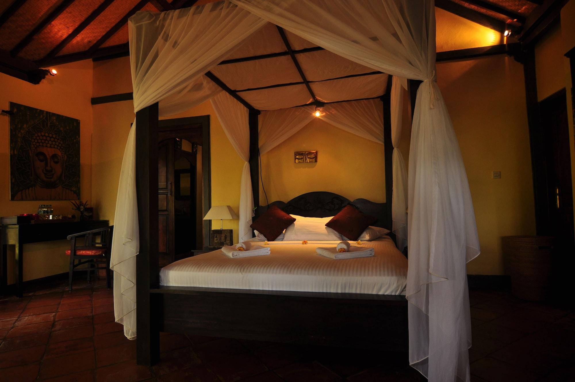 Puri Mangga Sea View Resort And Spa Lovina Exterior foto