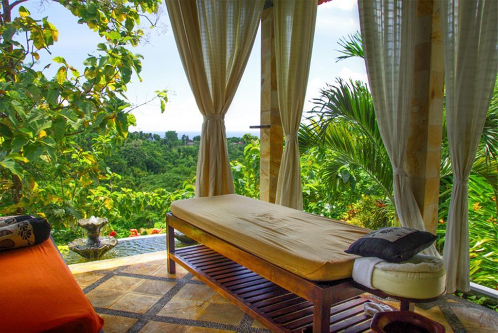 Puri Mangga Sea View Resort And Spa Lovina Exterior foto