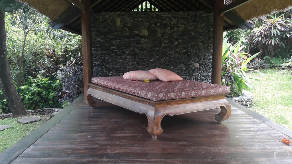 Puri Mangga Sea View Resort And Spa Lovina Exterior foto
